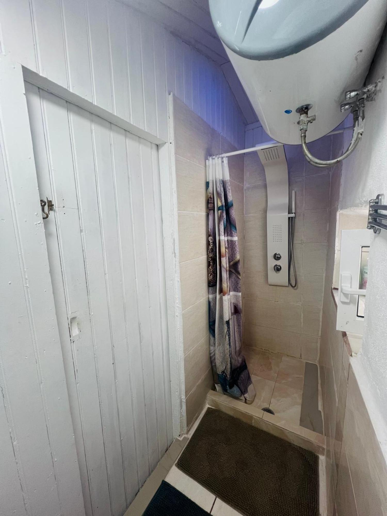 Tolos Budget Rooms Loggos Longós 객실 사진